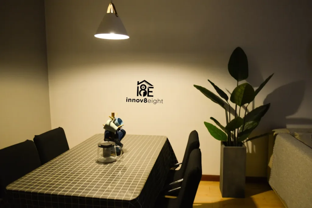 Modern Dining Room Lighting