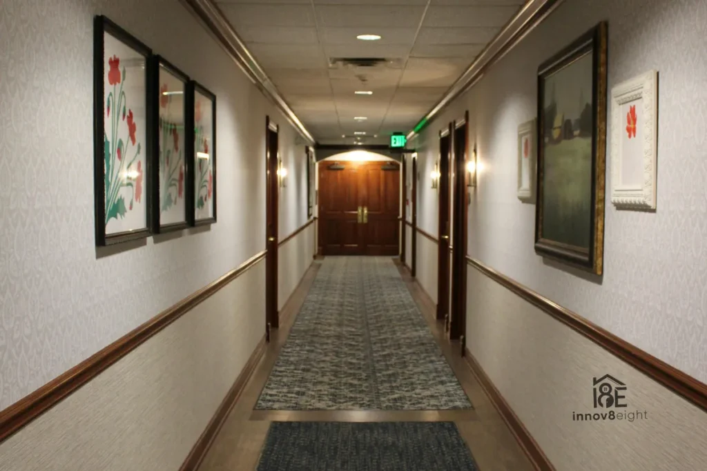 mid-century-hallway-ideas-tips-for-a-stylish-functional-space