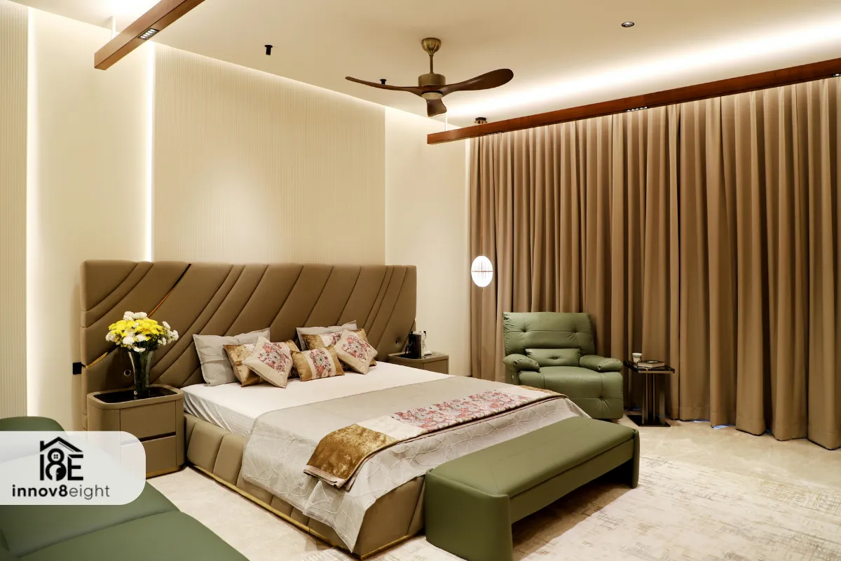 black-and-gold-bedroom-furniture-–-stylish-luxury-by-innov8eight